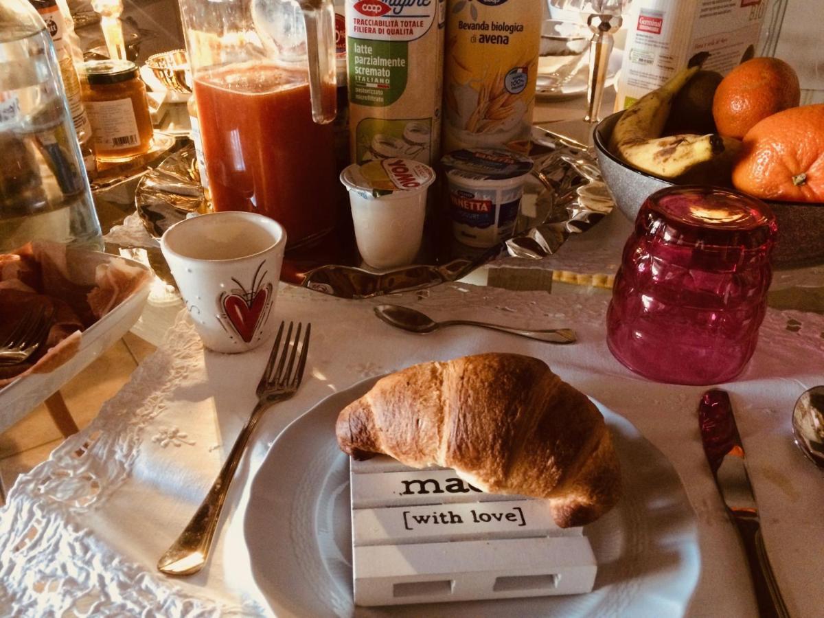 Da Coco E Mini,L'Angolo Per Ceramiste In Viaggio - Faenza Εξωτερικό φωτογραφία