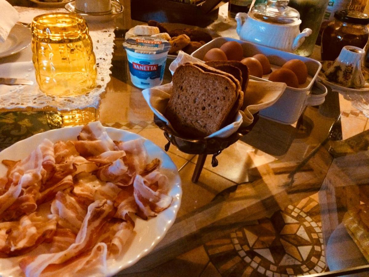 Da Coco E Mini,L'Angolo Per Ceramiste In Viaggio - Faenza Εξωτερικό φωτογραφία